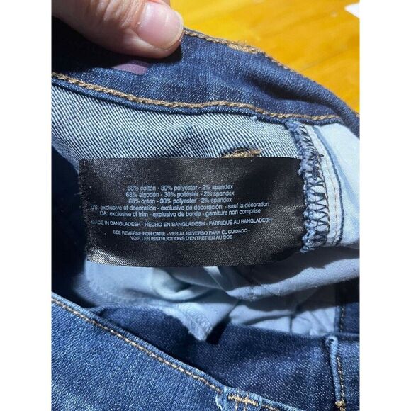 Gloria Vanderbilt Jeans Women's Size 6S Short Blue Denim Amanda Mid Rise - Picture 5 of 9